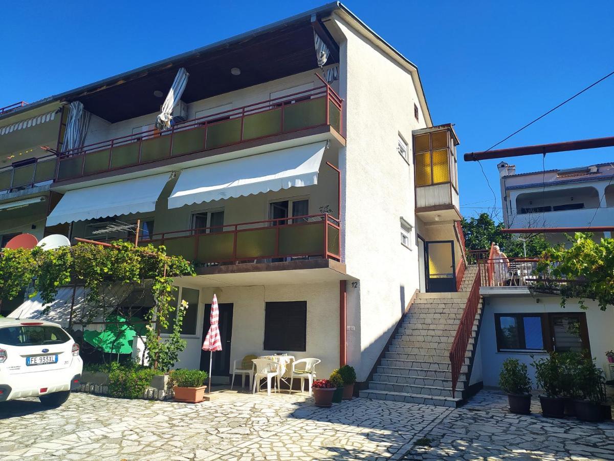 Adria Appartement Crikvenica Buitenkant foto