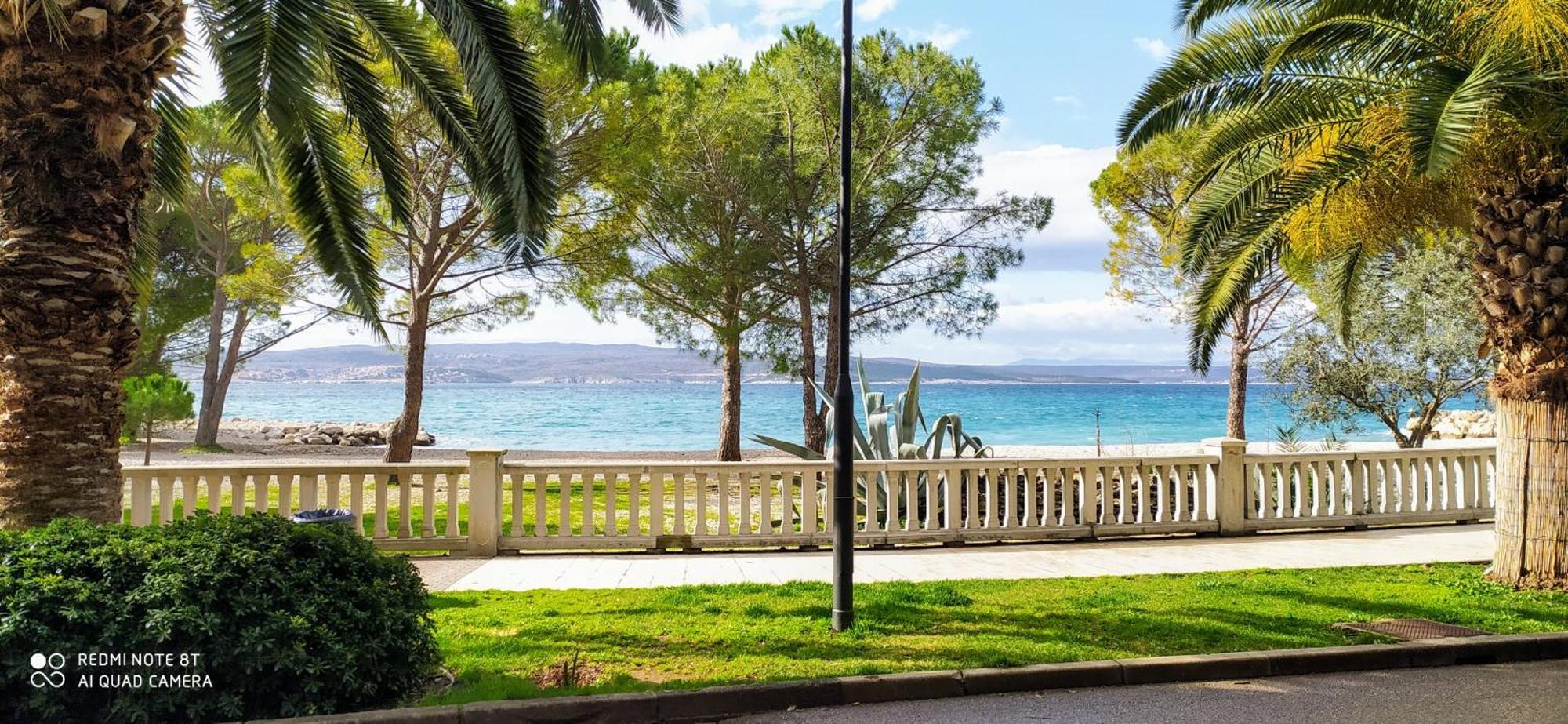 Adria Appartement Crikvenica Buitenkant foto